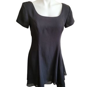 Hampton Nites Size 6 Black  Dress Lined Cap Sleeve Layered Flounce Bottom